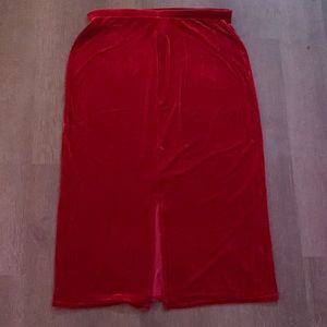 Beautiful Velvet dark red/burgundy ankle length skirt with slit in the back!